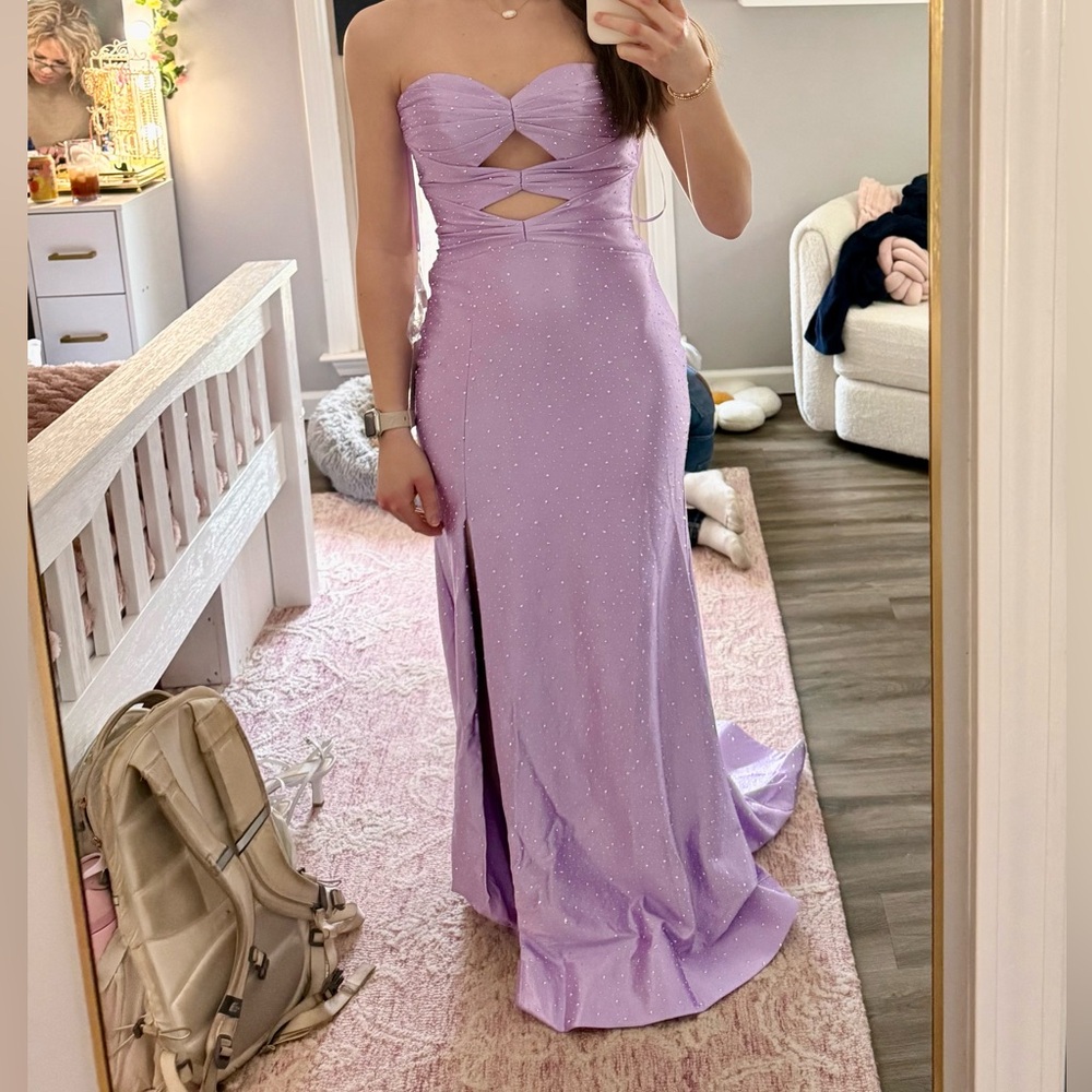 Elegant Lavender Strapless Prom Dress